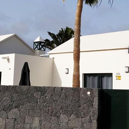 Villa Sun And Sea 4 Front De Mer Playa Rocca Costa Teguise Zewnętrze zdjęcie