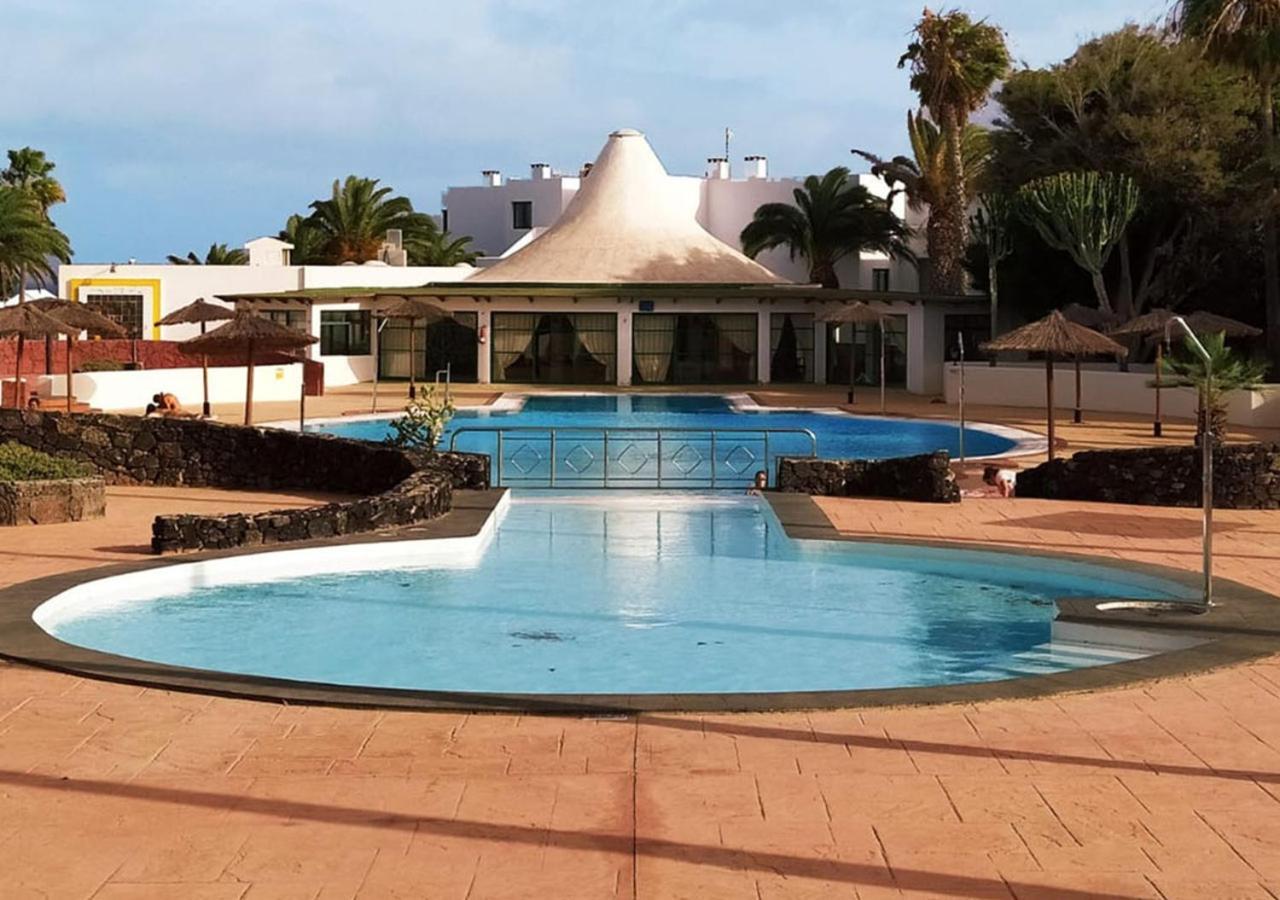 Villa Sun And Sea 4 Front De Mer Playa Rocca Costa Teguise Zewnętrze zdjęcie